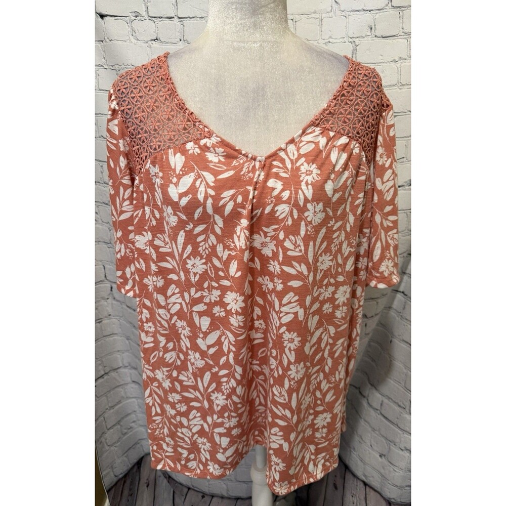 Absolutely Famous Blouse Women Plus Size V Neck Short Sleeve Floral Top Lace 1X